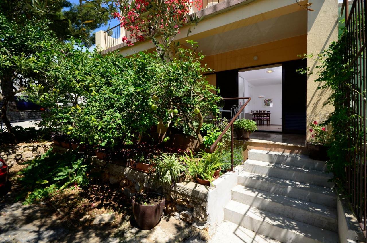 Apartments Denise Podgora Extérieur photo